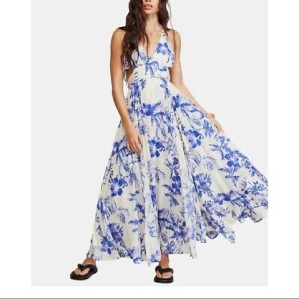 Free People Lillie Blue Floral Bohemian Beach Maxi Dress Sz.M NWT